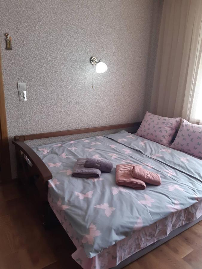 Appartement Однокімнатна à Chepetivka Extérieur photo